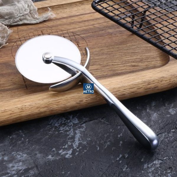 Pizza Cutter